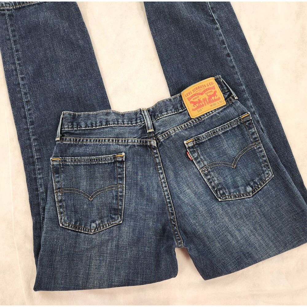 Levis 514 Mens Jeans 30x28 (marked 30x30) Medium Wash Straight Leg Classic Denim